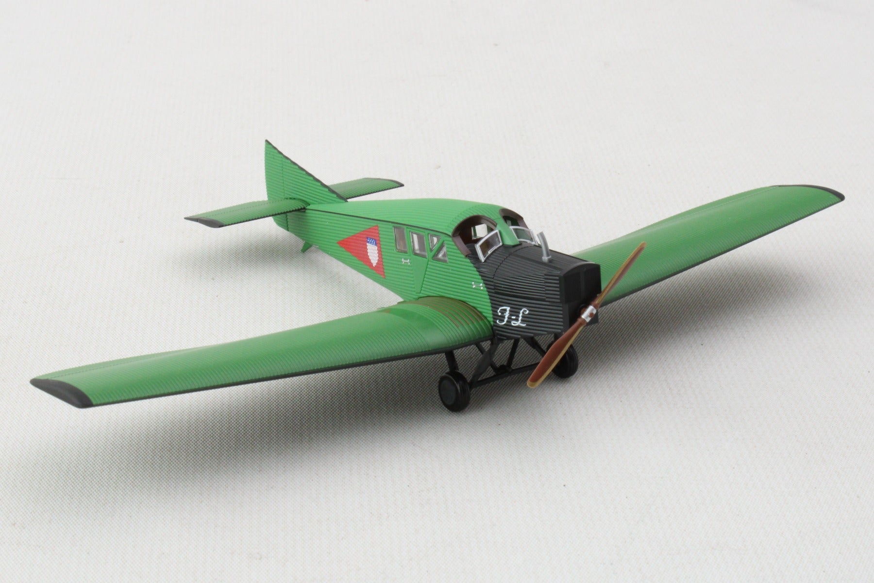 Herpa aircraft model Junkers-Larsen JL-6 (Junkers F13), scale 1:87 - for collectors, miniature deco, plastic aircraft without base Herpa aircraft model Junkers-Larsen JL-6 (Junkers F13), scale 1:87 - for collectors, miniature deco, plastic aircraft without base