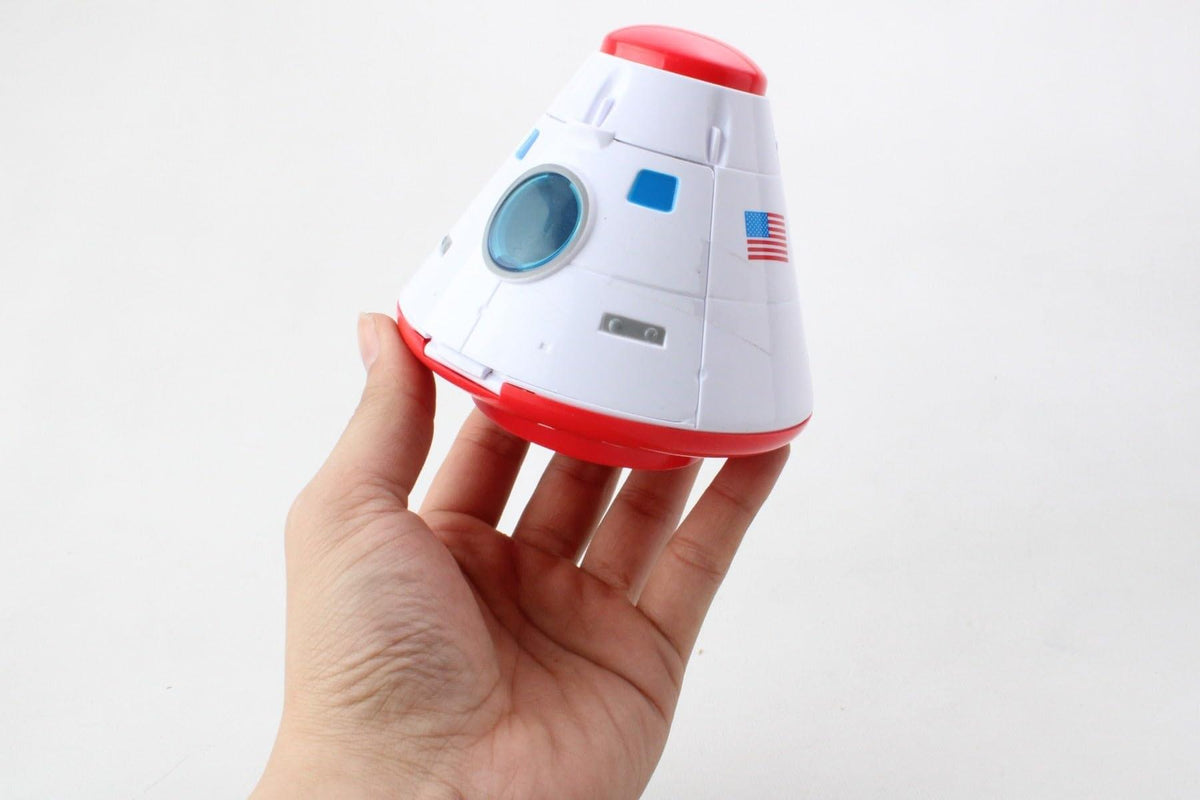 Daron Space Adventures Series The Airplane Shop.