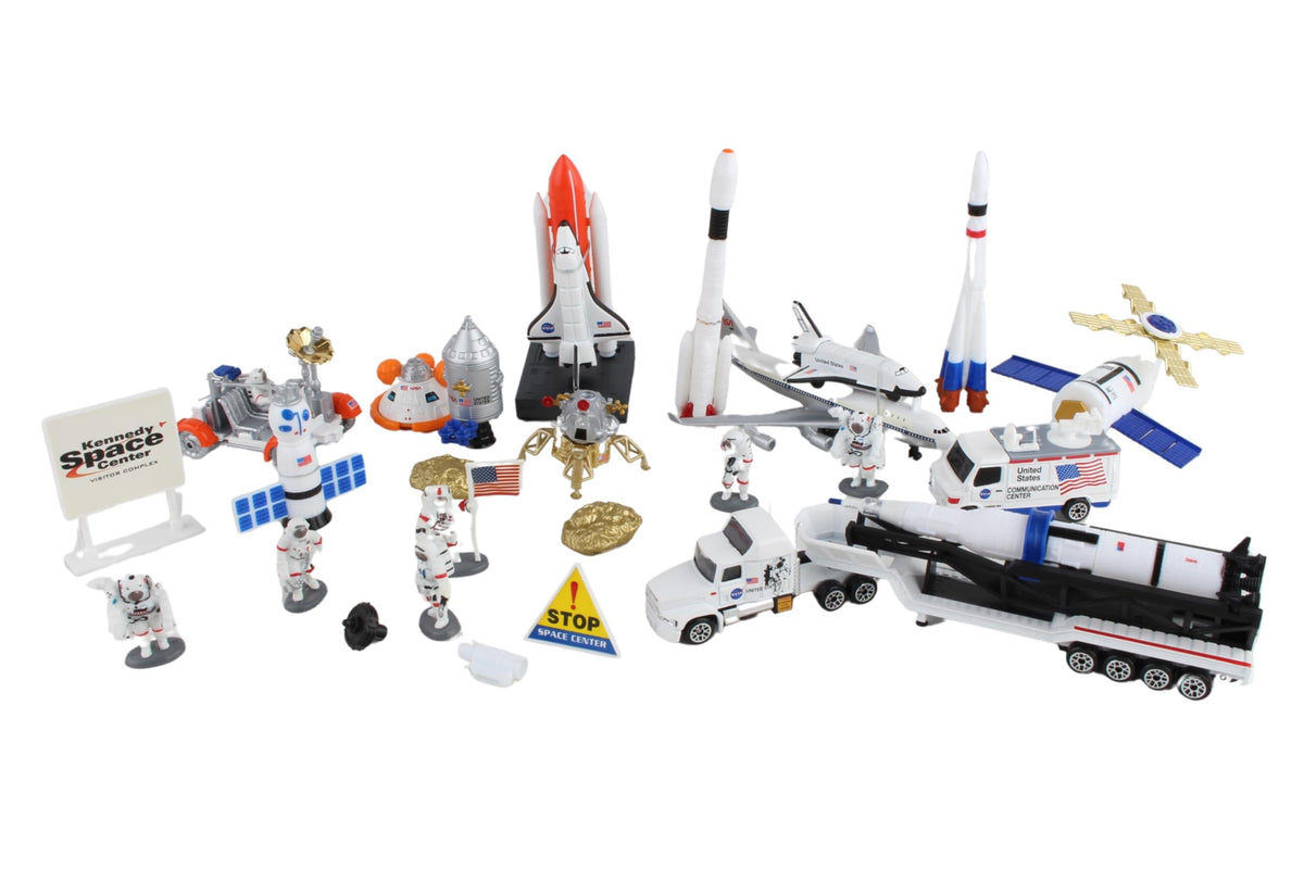Space Shuttle with Kennedy Space Center Sign 28 Piece The Airplane Shop.