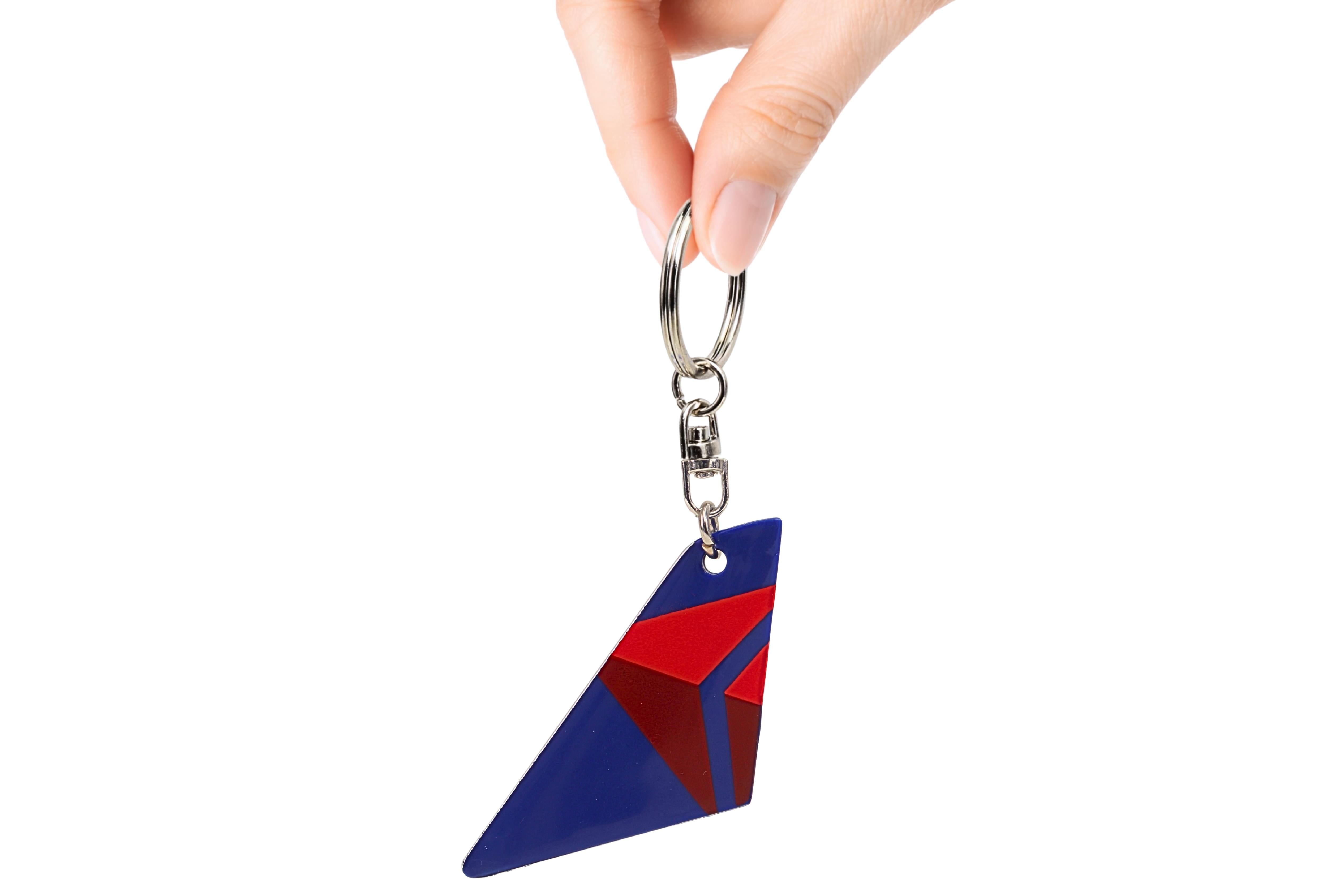 DELTA TAIL KEYCHAIN