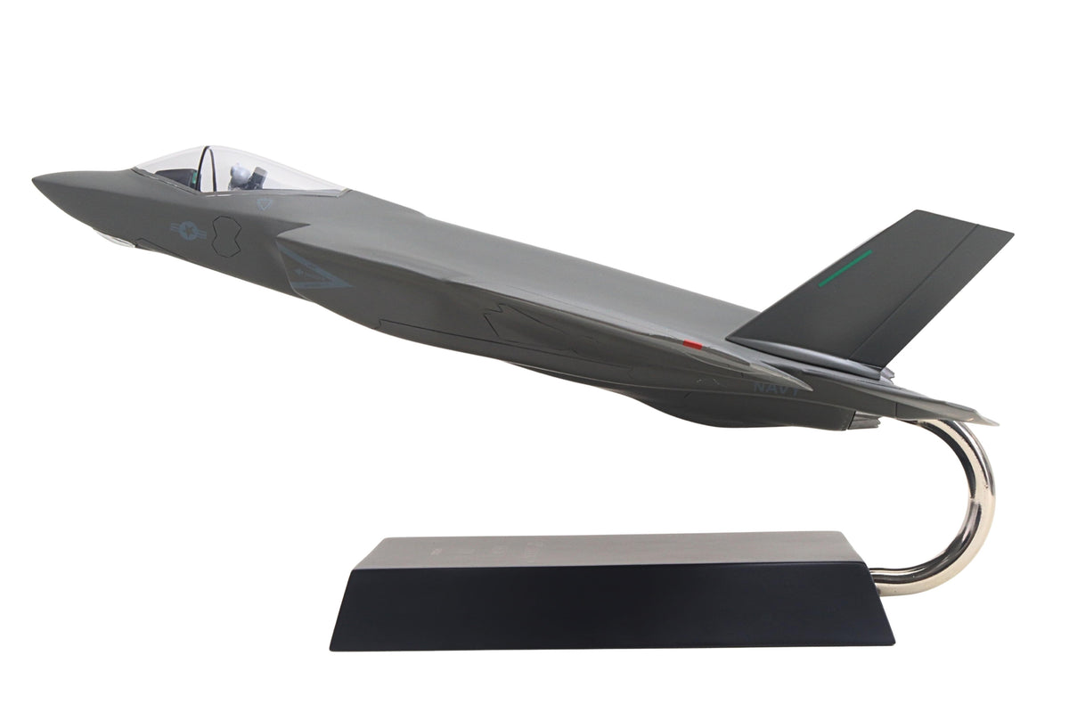 EXEC SER F-35C USN CARRIER VERSION 1/48 The Airplane Shop.