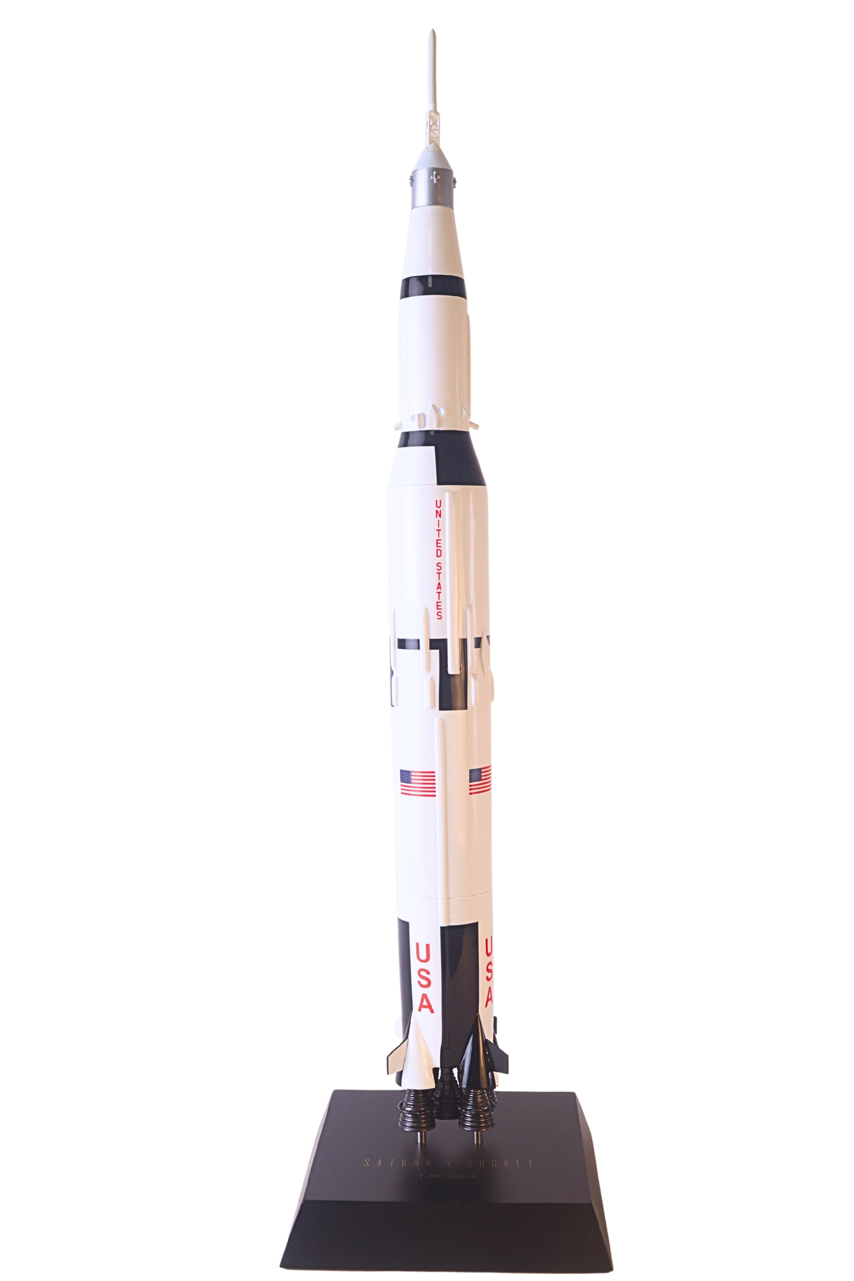EXEC SER SATURN V ROCKET 1/200