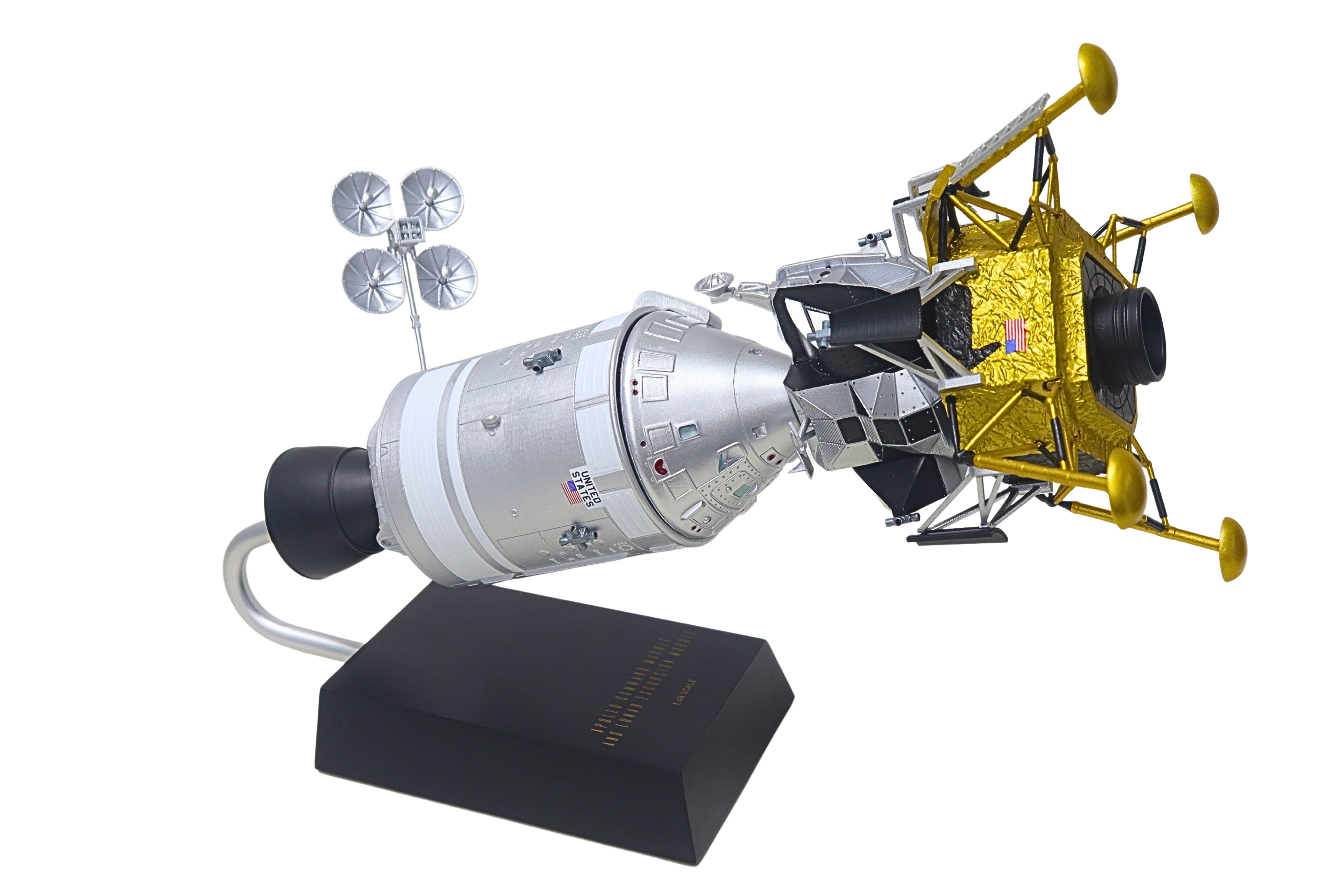 EXEC SER APOLLO COMMAND MODULE W/LEM 1/48