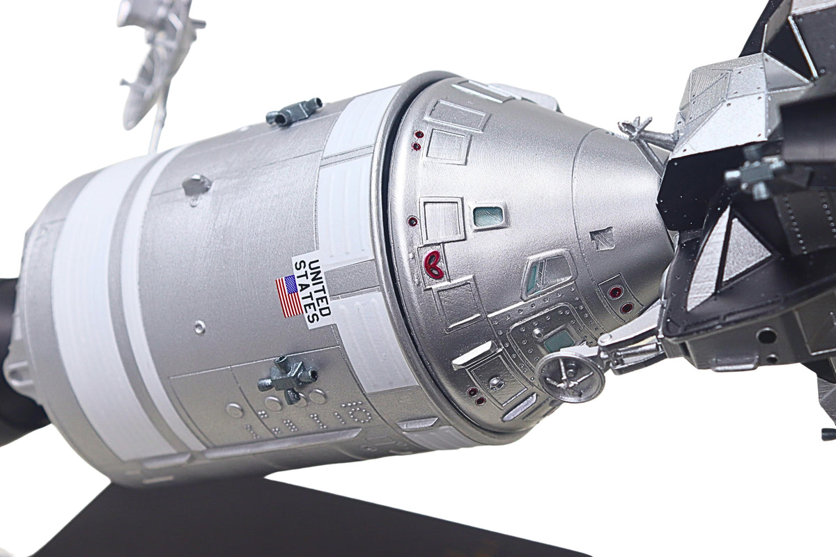 EXEC SER APOLLO COMMAND MODULE W/LEM 1/48 The Airplane Shop.