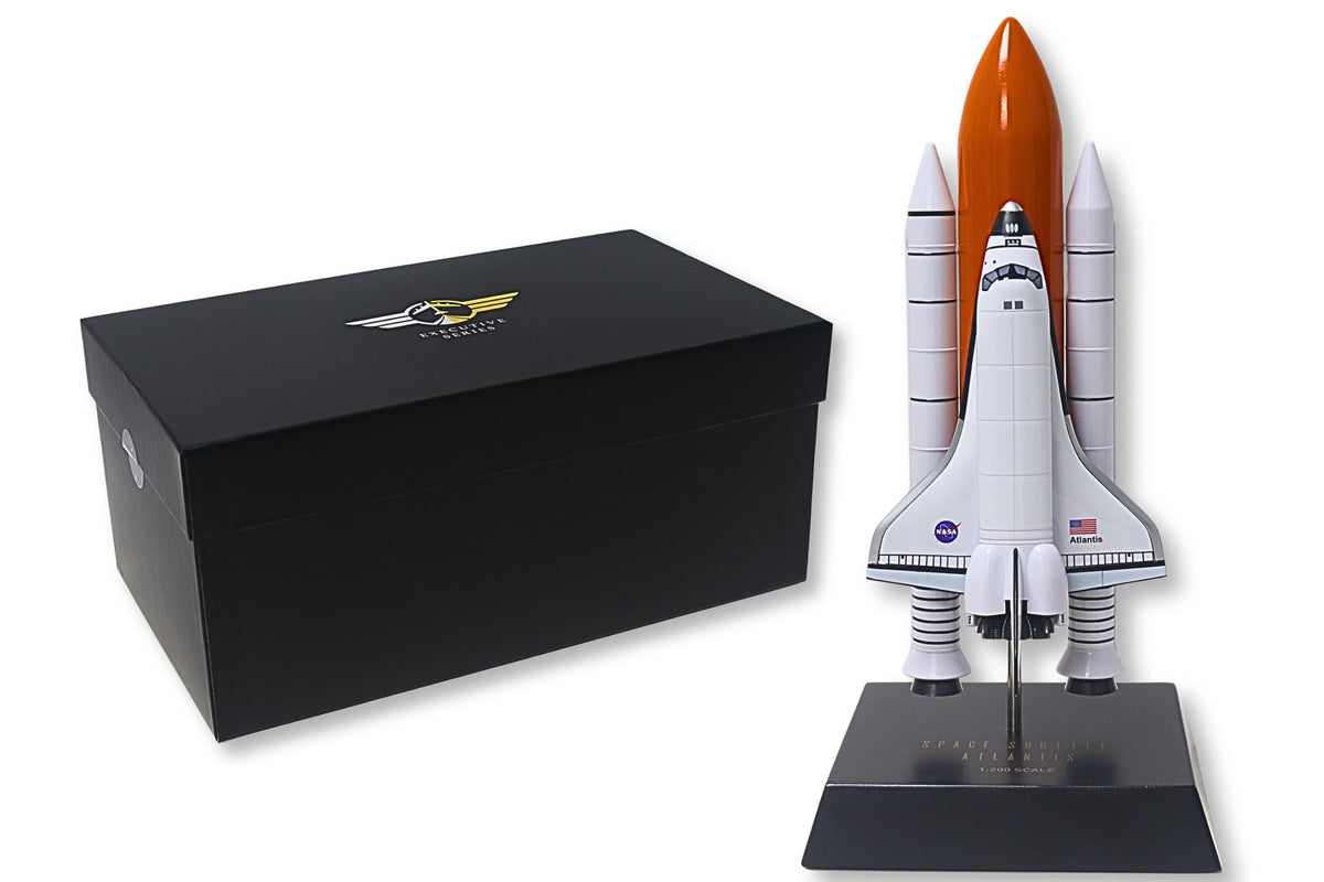 EXEC SER SPACE SHUTTLE FULL STACK ATLANTIS 1/200 The Airplane Shop.
