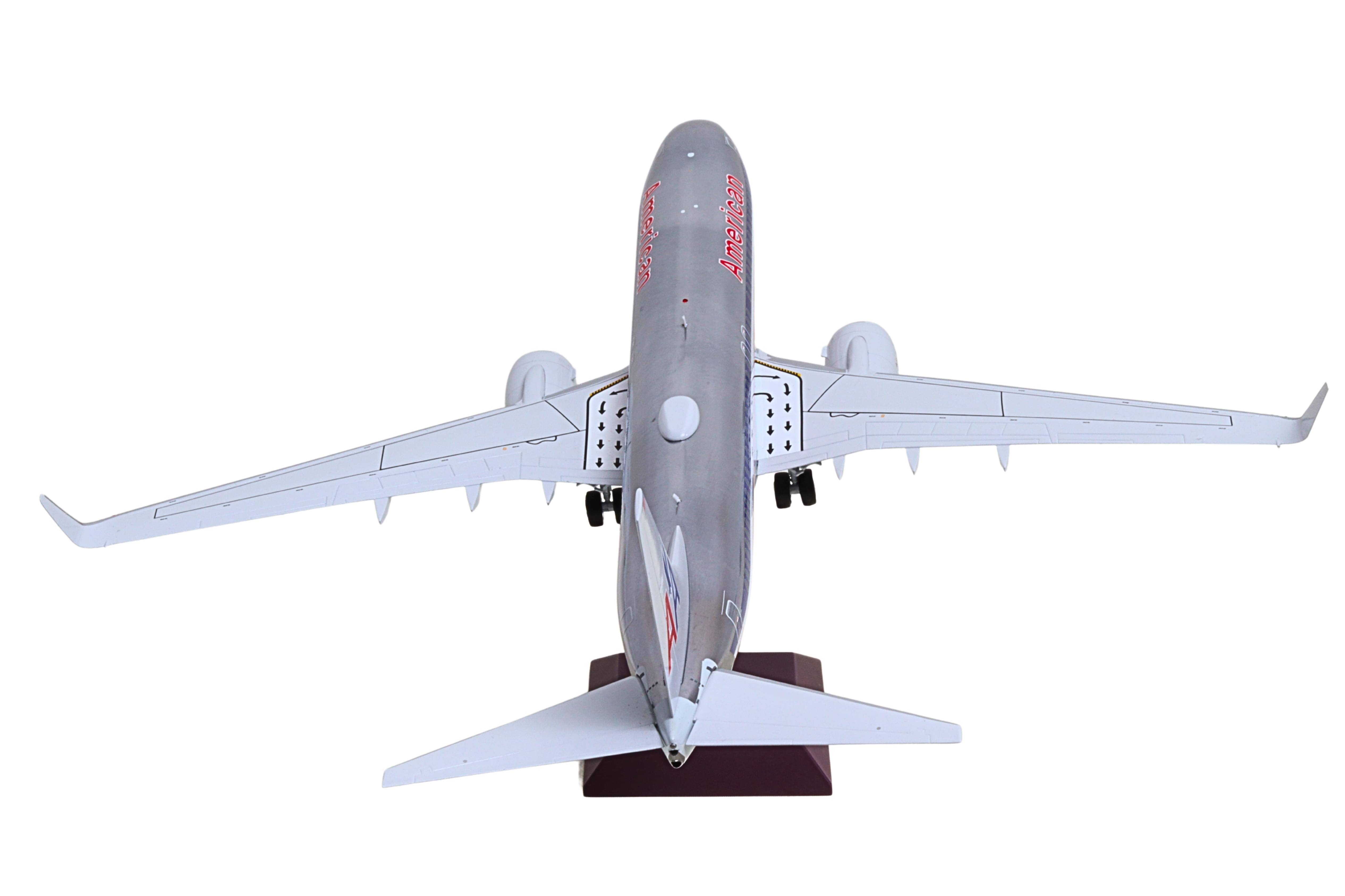 GEMINI100 AMERICAN 737-800W 1/100 REG#N921NN The Airplane Shop.