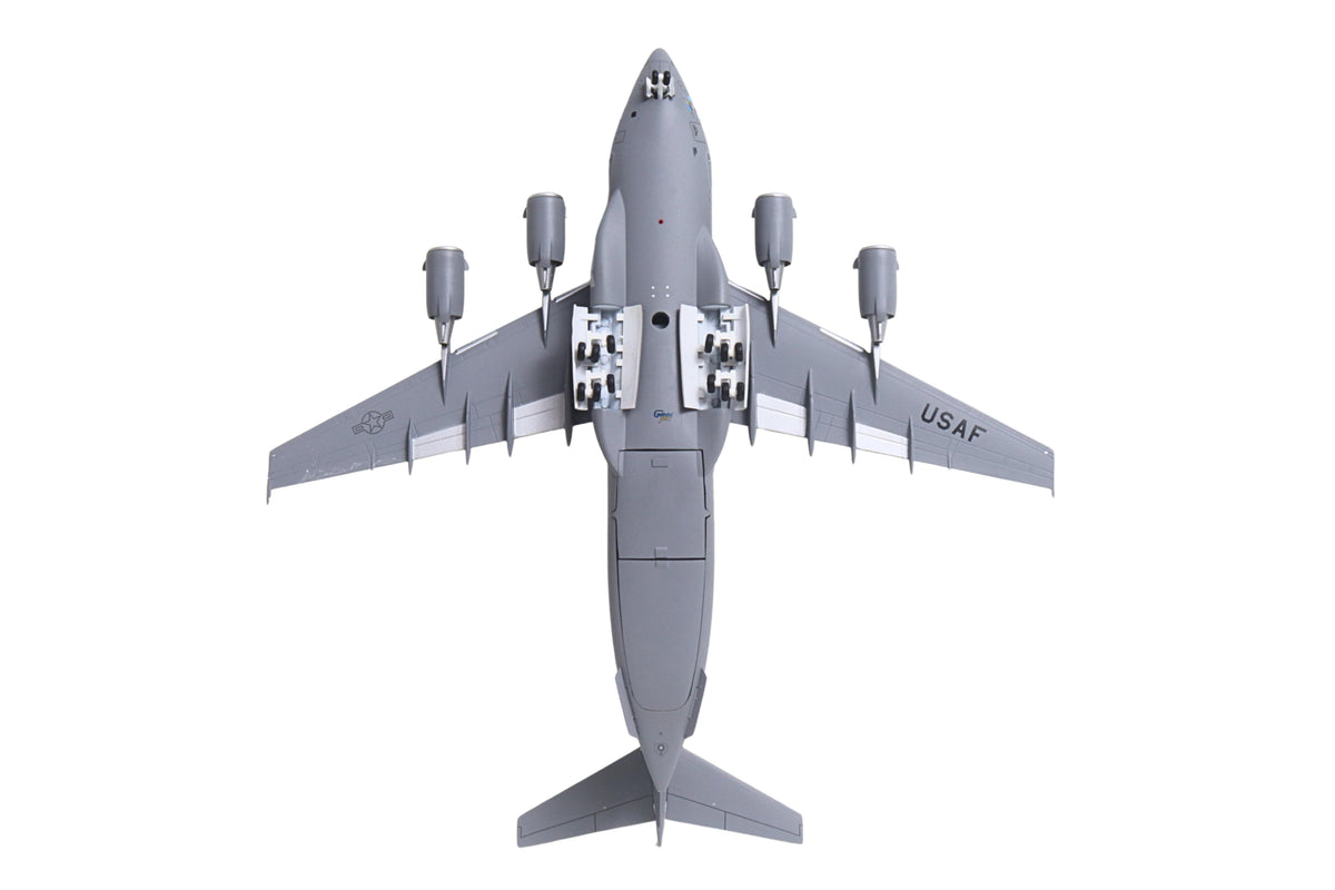 GEMINI200 USAF C-17A 1/200 MARCH AFB The Airplane Shop.