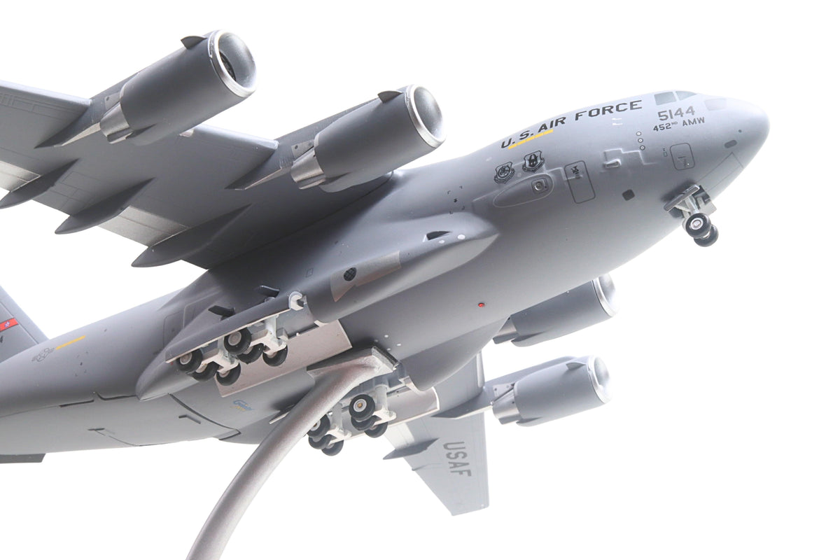 GEMINI200 USAF C-17A 1/200 MARCH AFB The Airplane Shop.