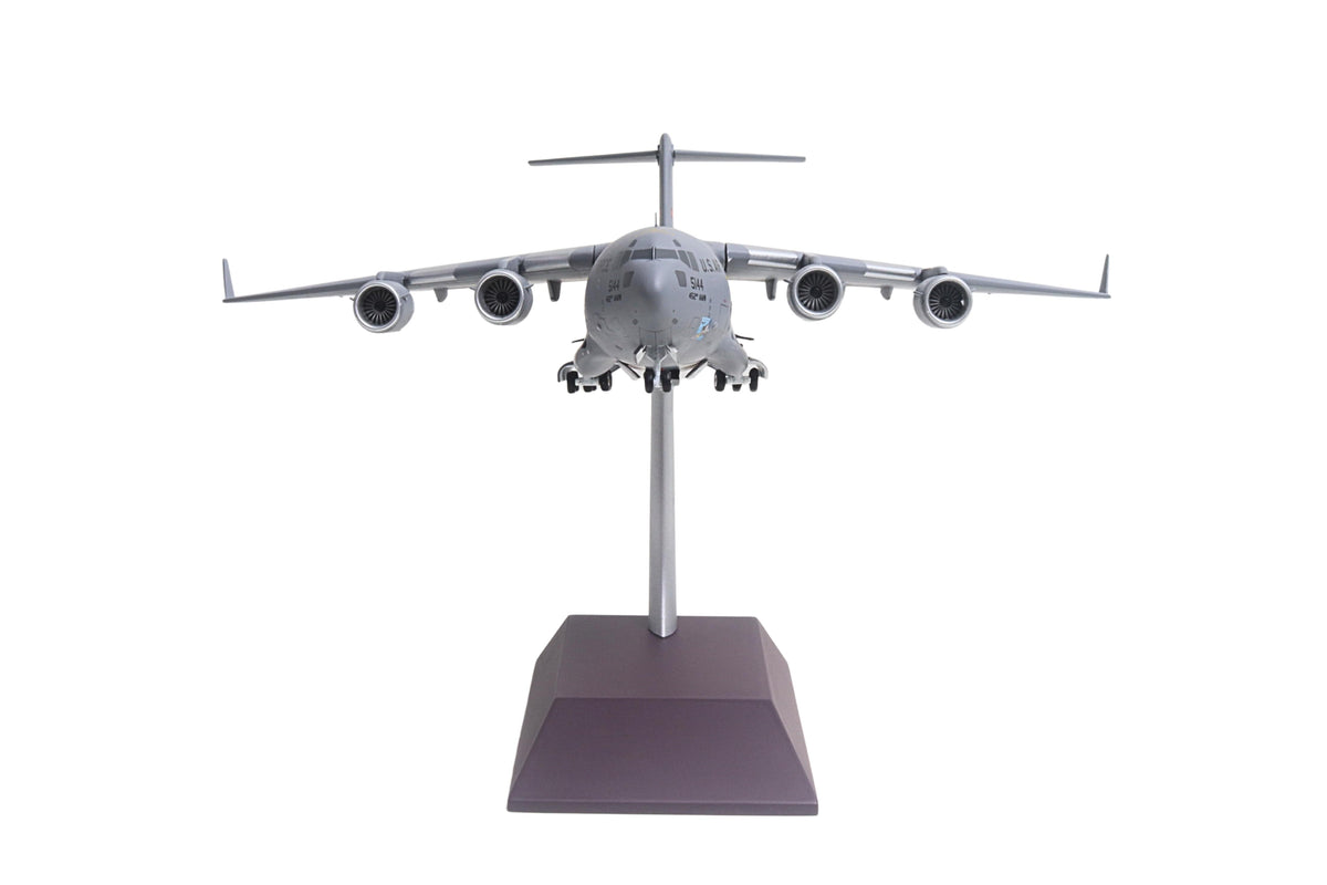GEMINI200 USAF C-17A 1/200 MARCH AFB The Airplane Shop.