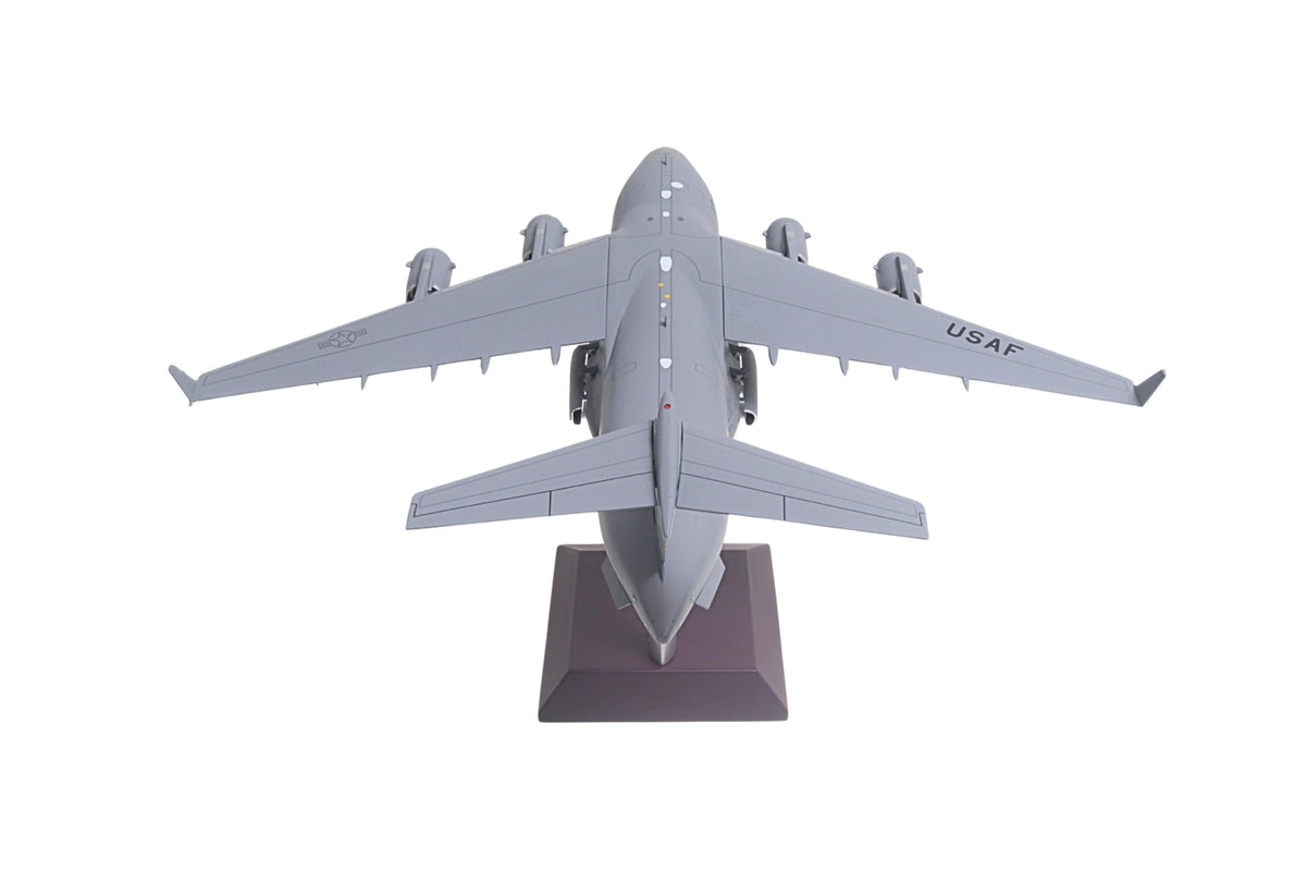 GEMINI200 USAF C-17A 1/200 MARCH AFB The Airplane Shop.
