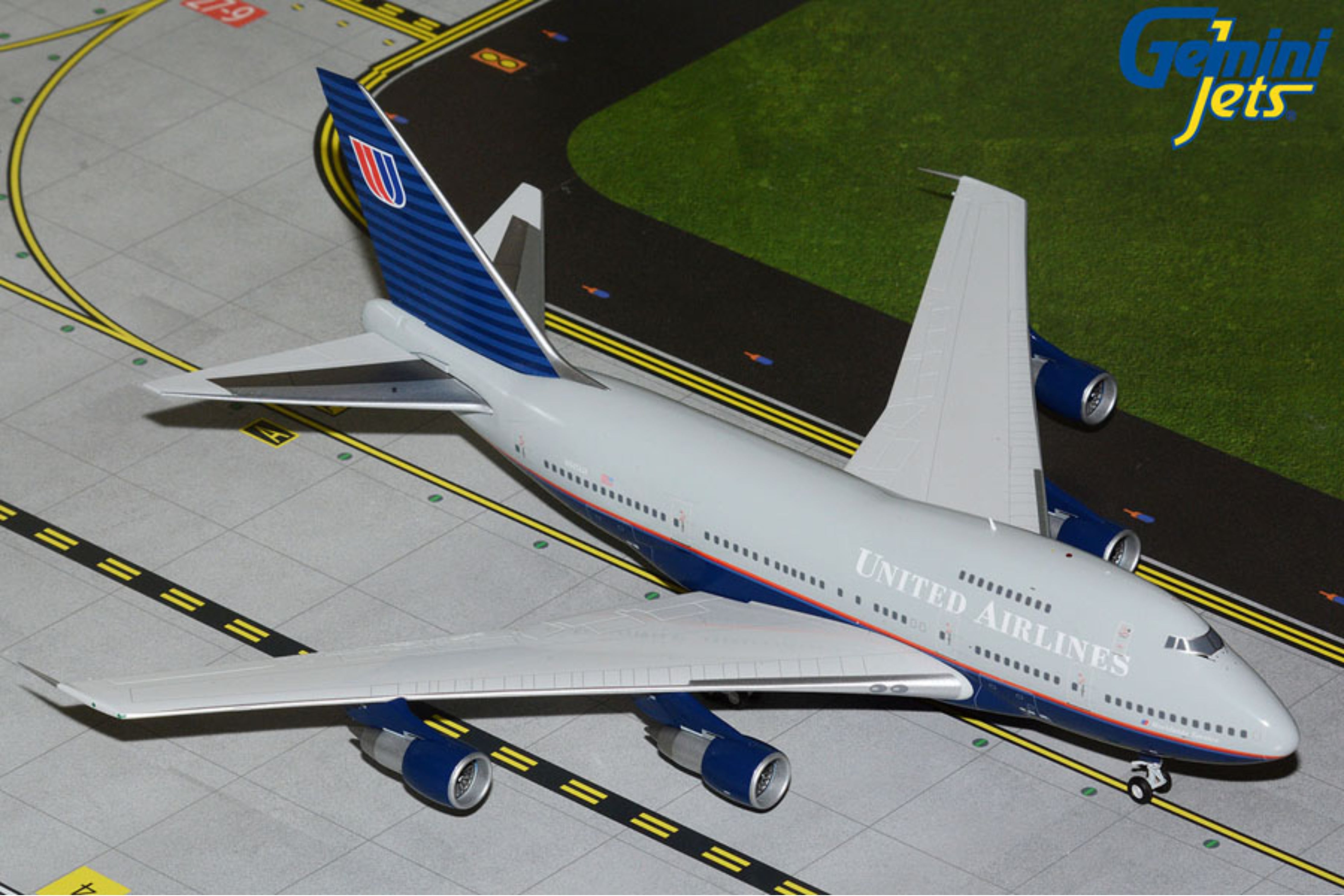 GEMINI200 UNITED 747SP 1/200 REG#N145UA BATTLESHIP LIVERY