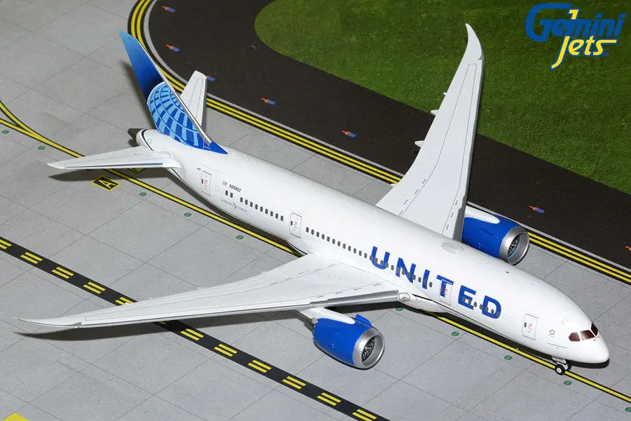 GEMINI200 UNITED 787-8 1/200 The Airplane Shop.
