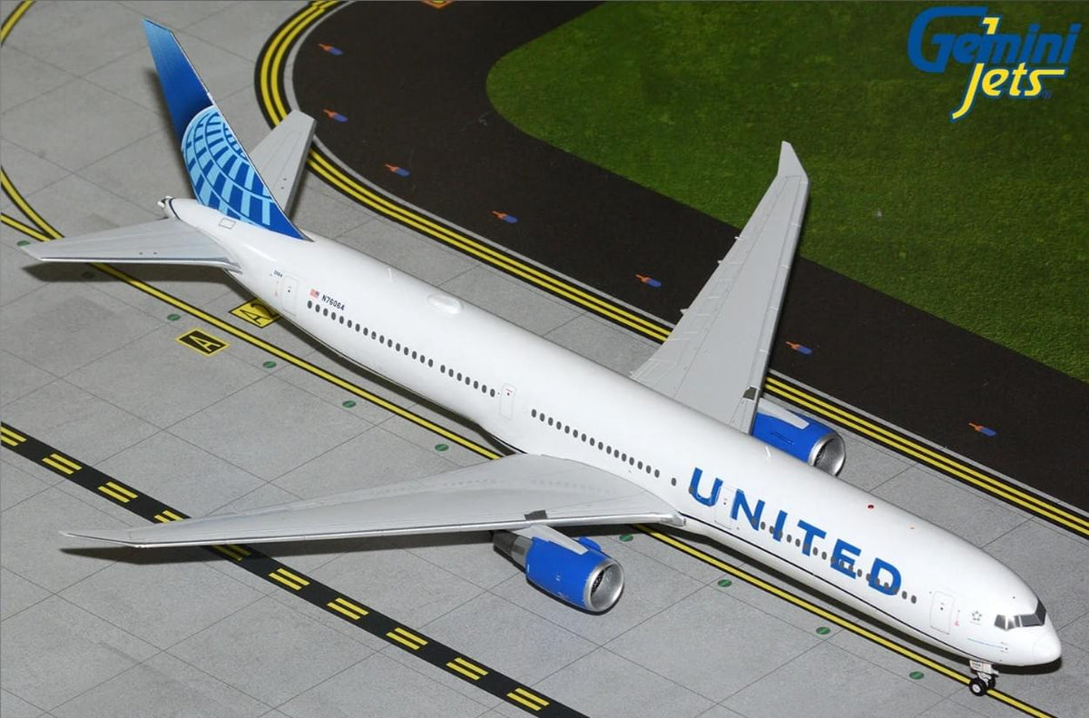 GEMINI200 UNITED 767-400 1/200 REG
