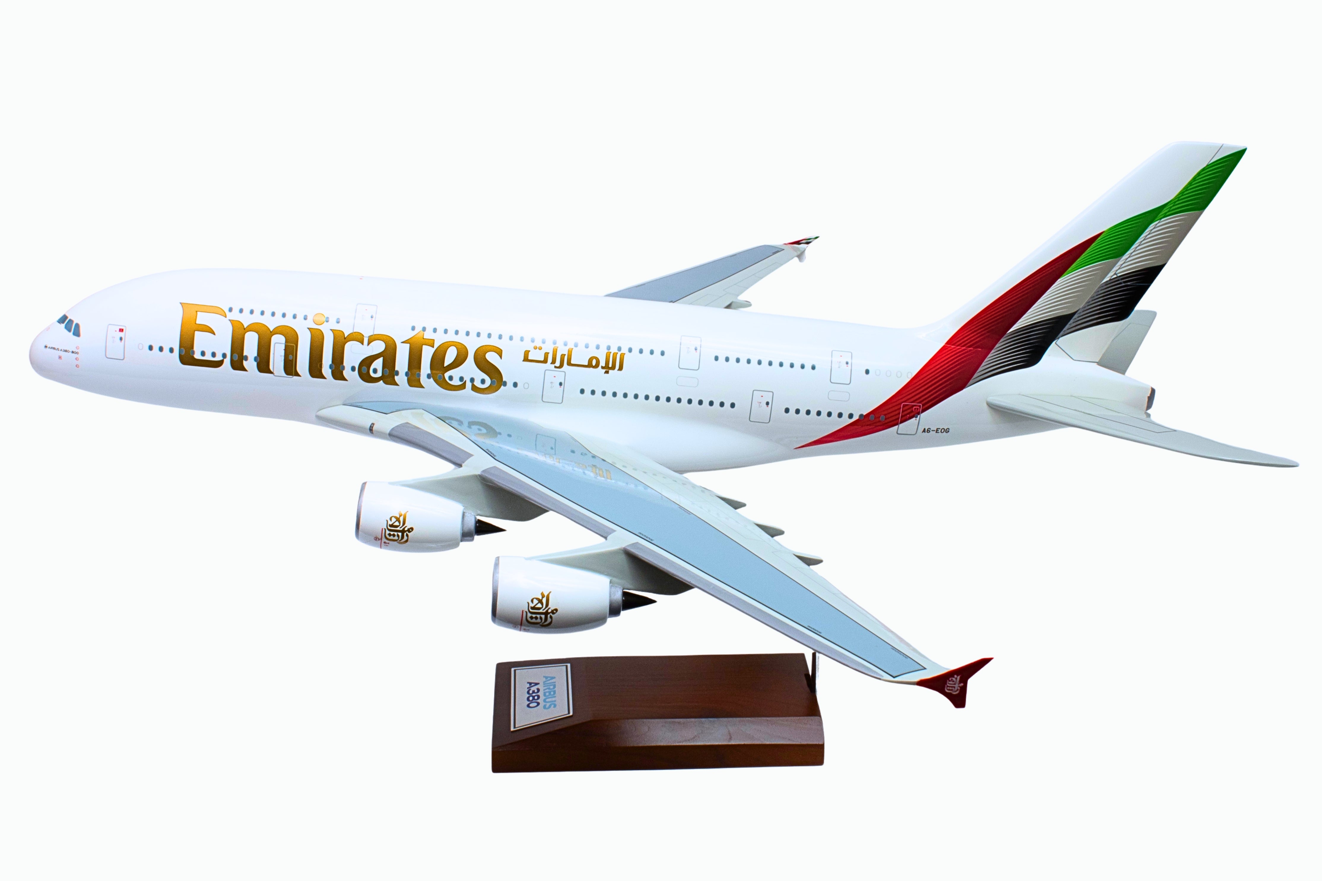 GEMINIDISPLAY EMIRATES A380 1/100 (**)