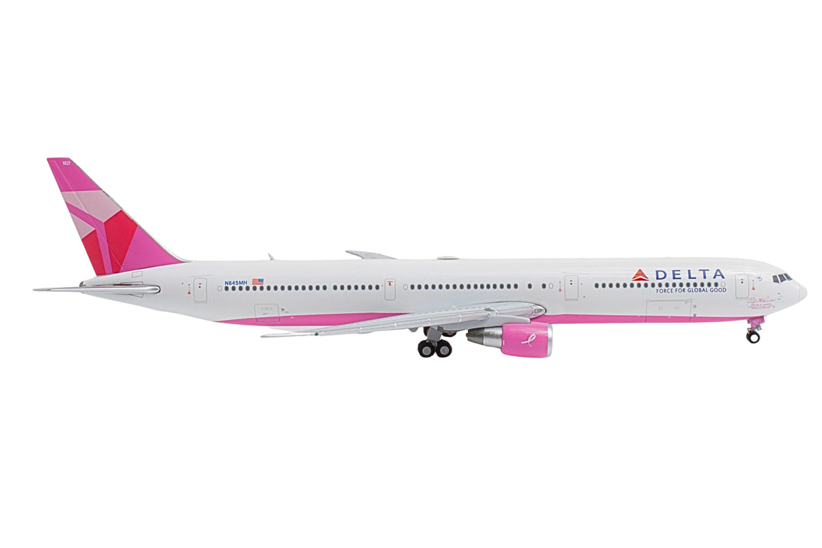 GEMINI DELTA 767-400 1/400 EVELYN H LAUDER PINK PLANE N845MH The Airplane Shop.