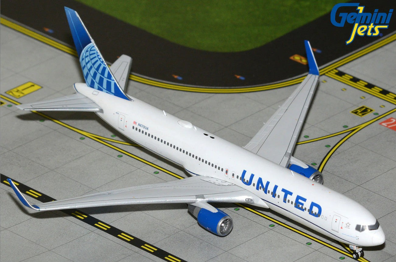 GEMINI UNITED 767-300ER 1/400 REG#N670UA