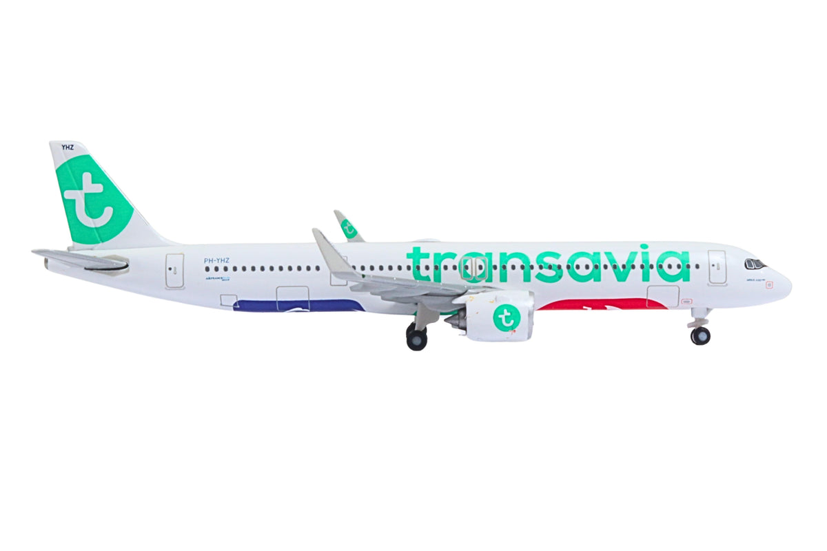 HERPA TRANSAVIA A321NEO 1/500 (**) The Airplane Shop.