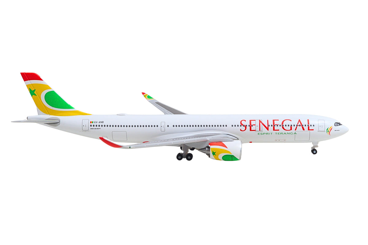 HERPA AIR SENEGAL A330-900NEO 1/500 (**) The Airplane Shop.