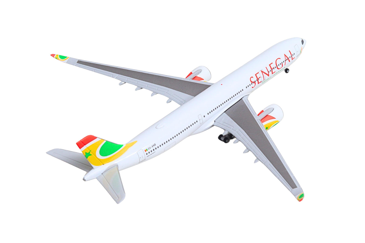 HERPA AIR SENEGAL A330-900NEO 1/500 (**) The Airplane Shop.