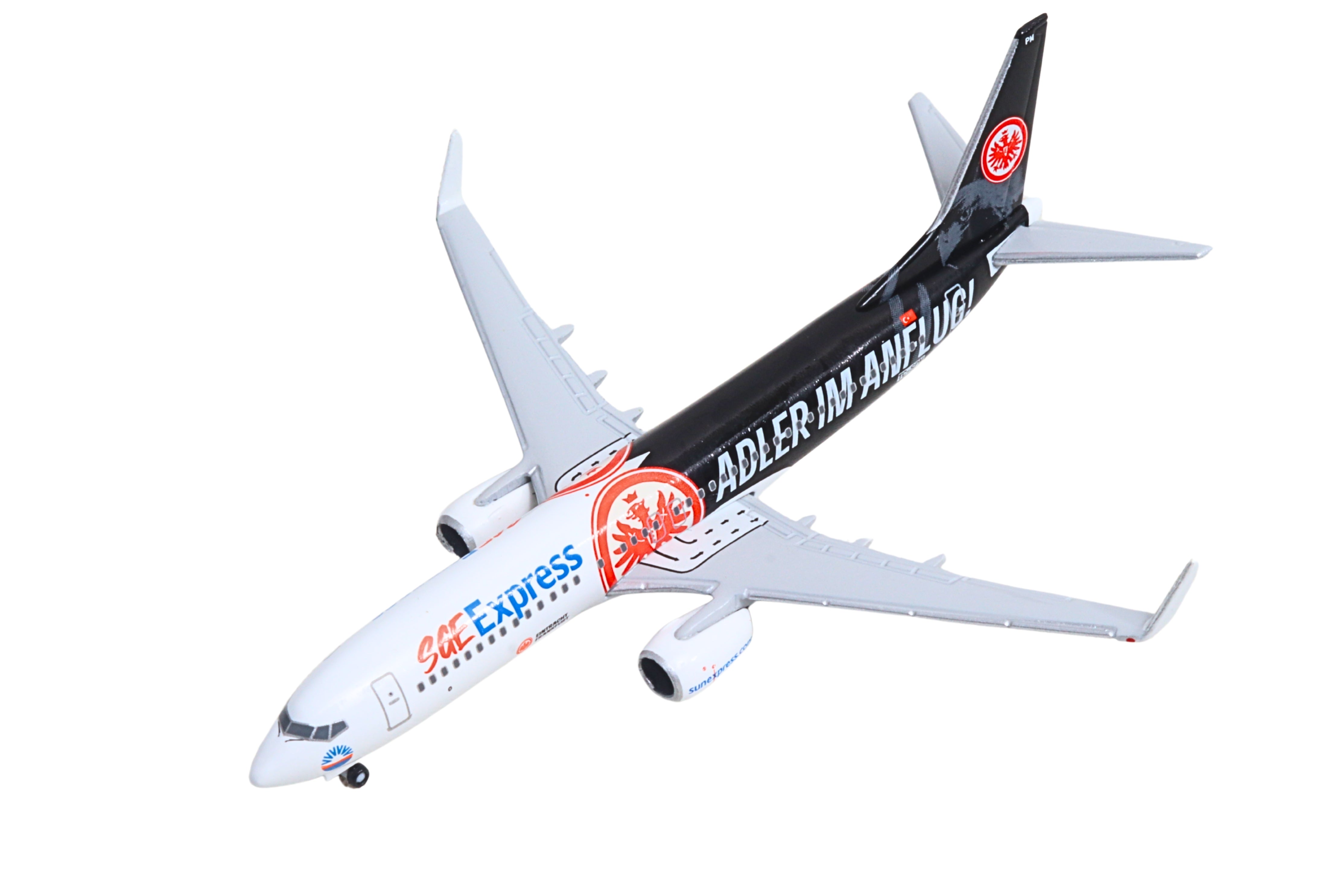 HERPA SUN EXPRESS 737-800 1/500 EINTRACHT FRANKFURT ADLER