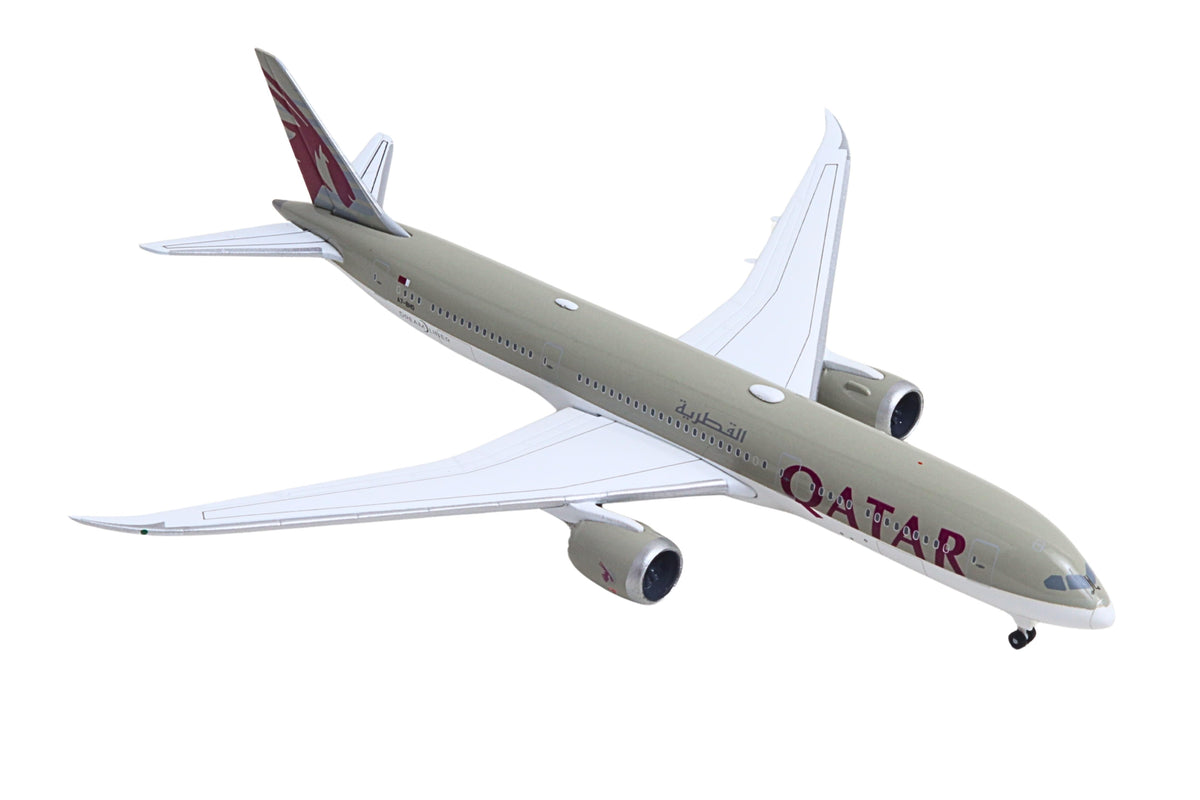 HERPA QATAR 787-9 1/500 (**) The Airplane Shop.
