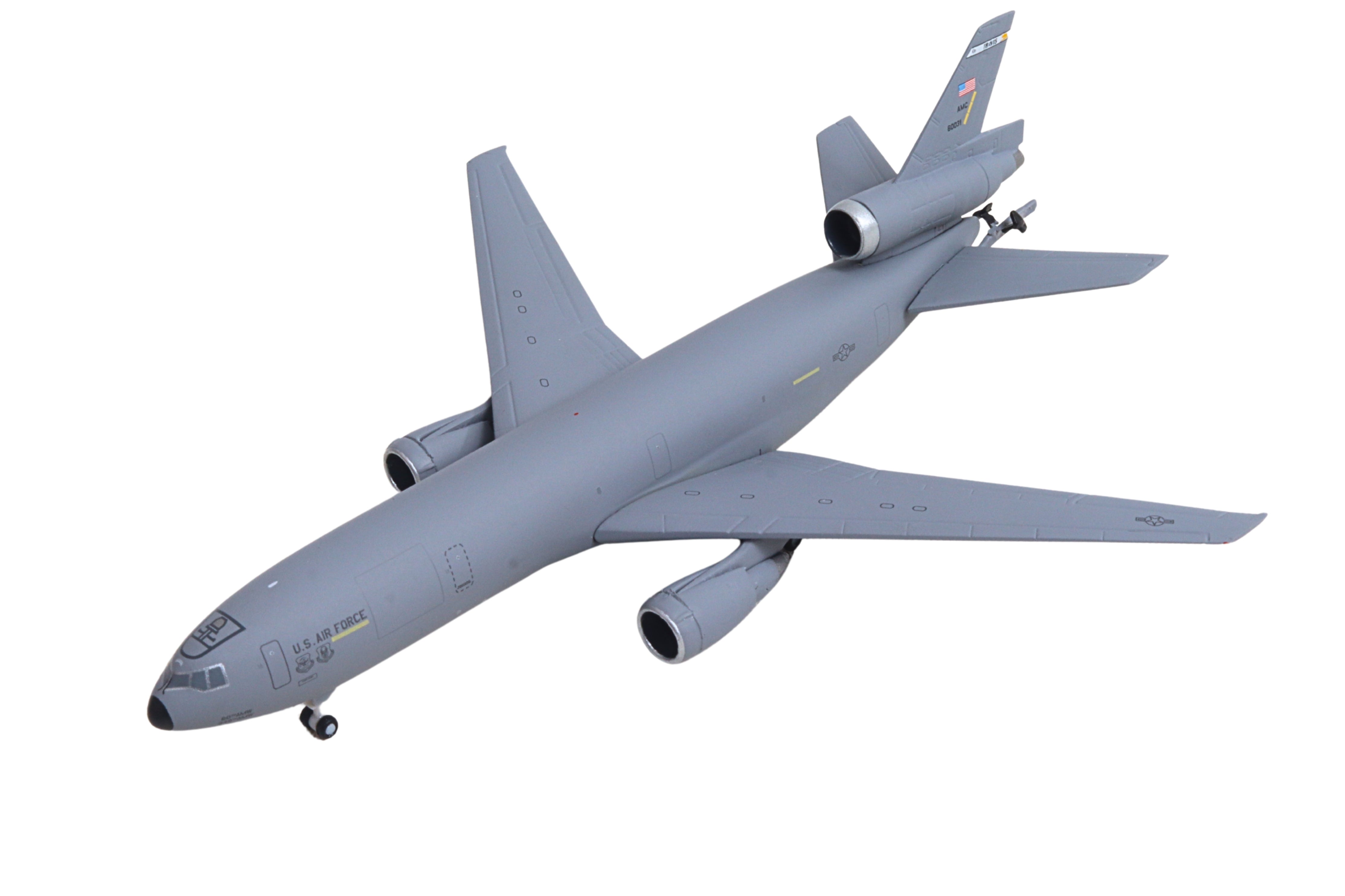 HERPA USAF KC-10 1/500 60TH AIR MOBILITY WING (**)