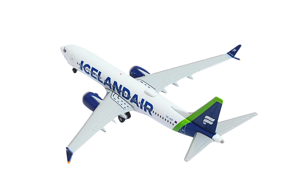 HERPA ICELANDAIR 737MAX8 1/500 (**) The Airplane Shop.
