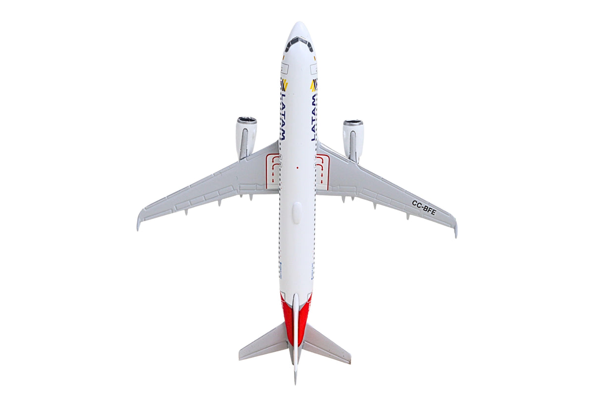 HERPA LATAM A320 1/500 COLOMBIAN FLAG DELIVERY (**) The Airplane Shop.