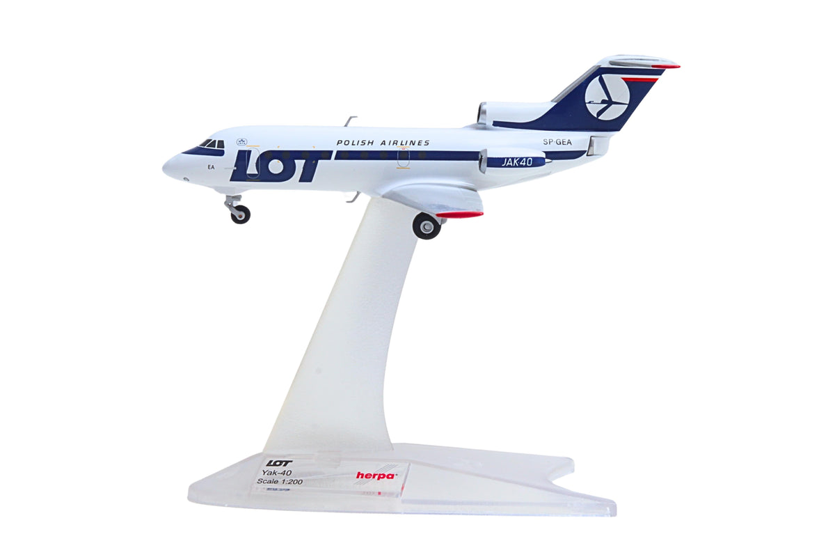 HERPA LOT YAK40 1/200 (**) The Airplane Shop.
