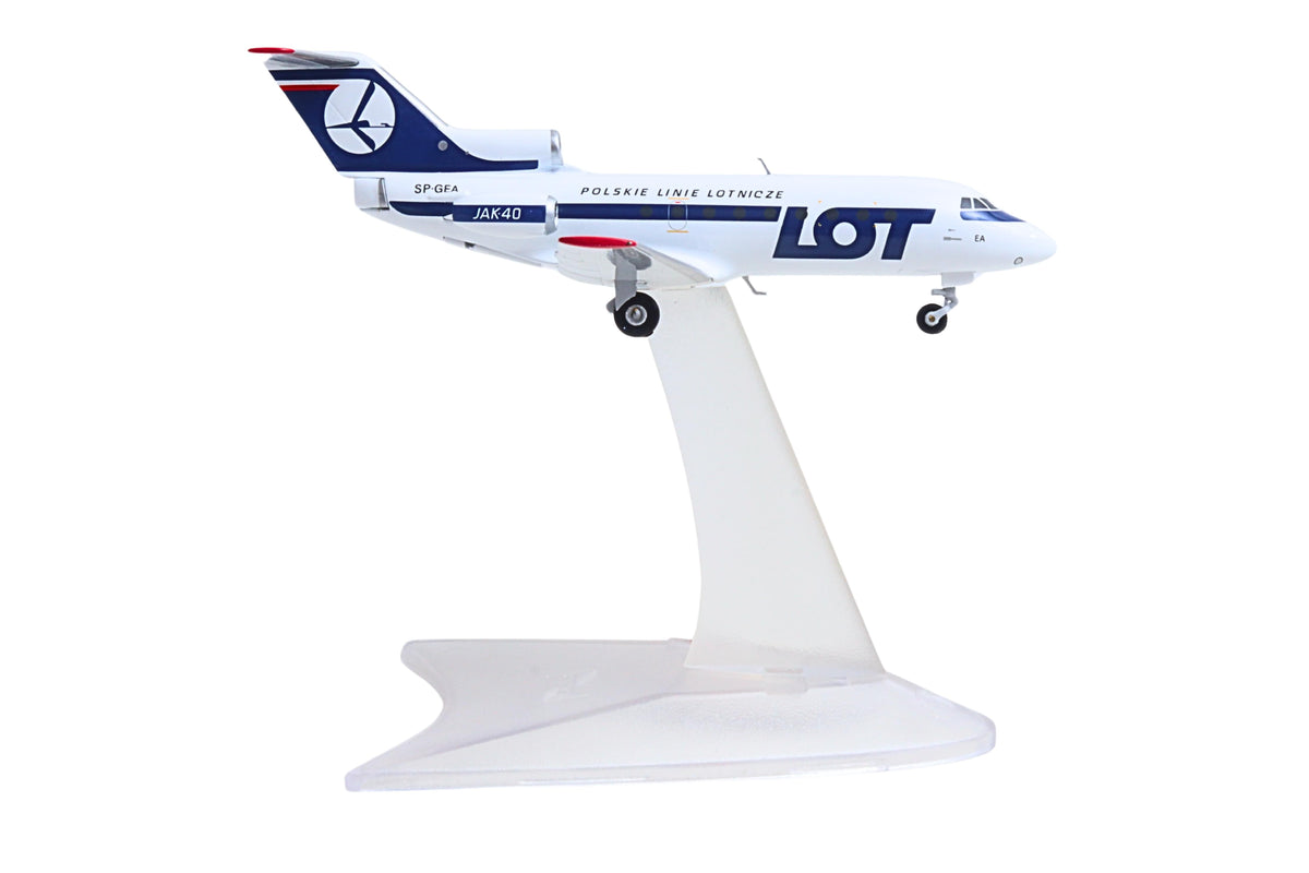 HERPA LOT YAK40 1/200 (**) The Airplane Shop.