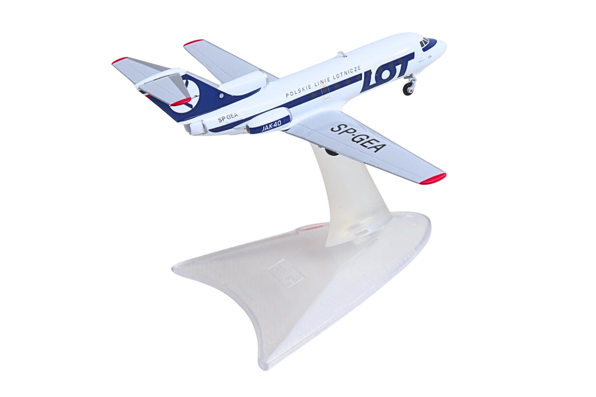 HERPA LOT YAK40 1/200 (**) The Airplane Shop.