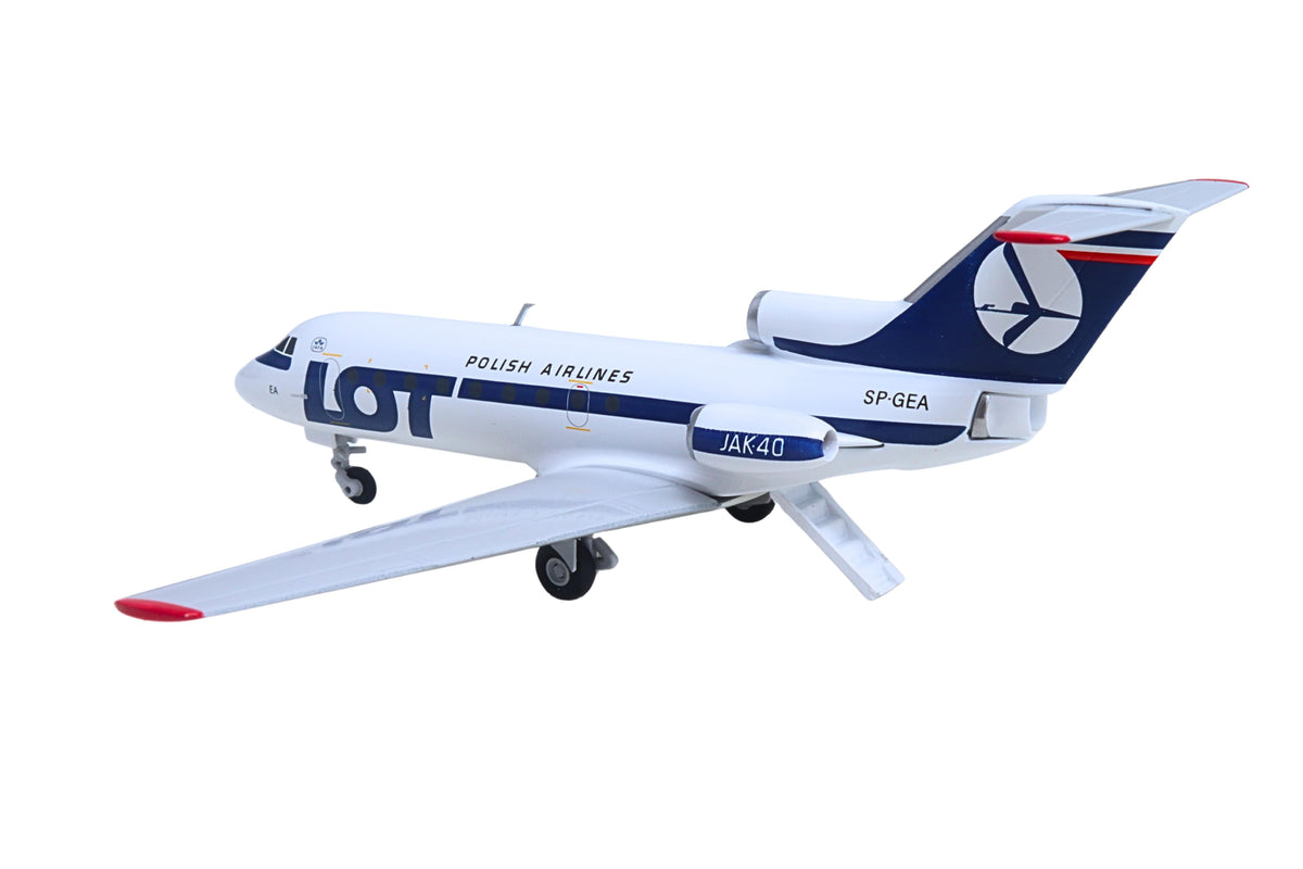 HERPA LOT YAK40 1/200 (**) The Airplane Shop.