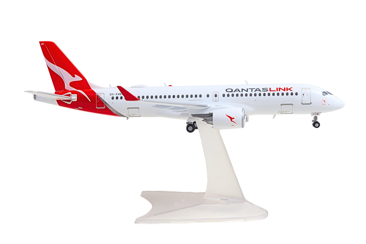 HERPA QANTASLINK A220-300 1/200 (**) The Airplane Shop.
