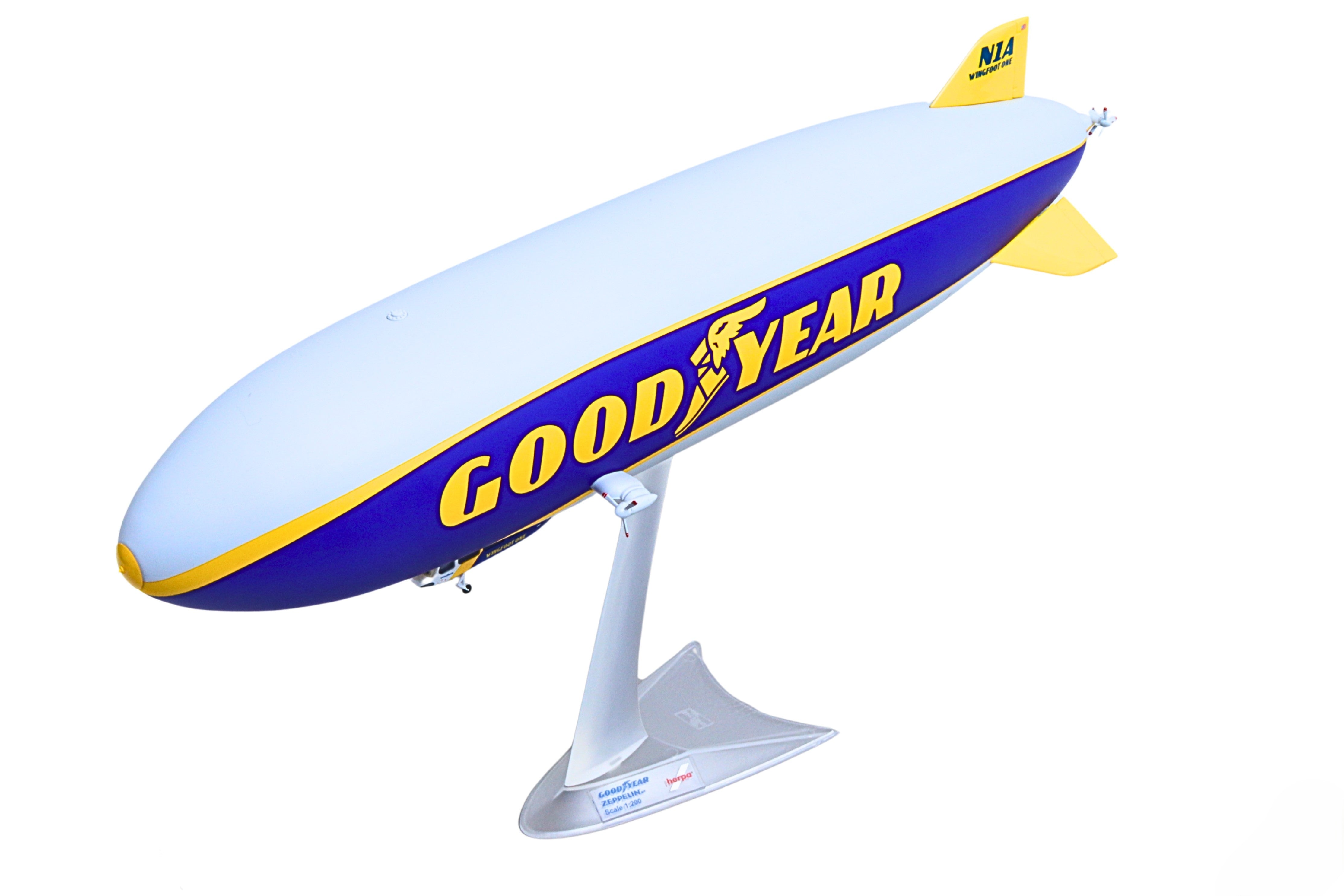 HERPA GOODYEAR BLIMP 1/200