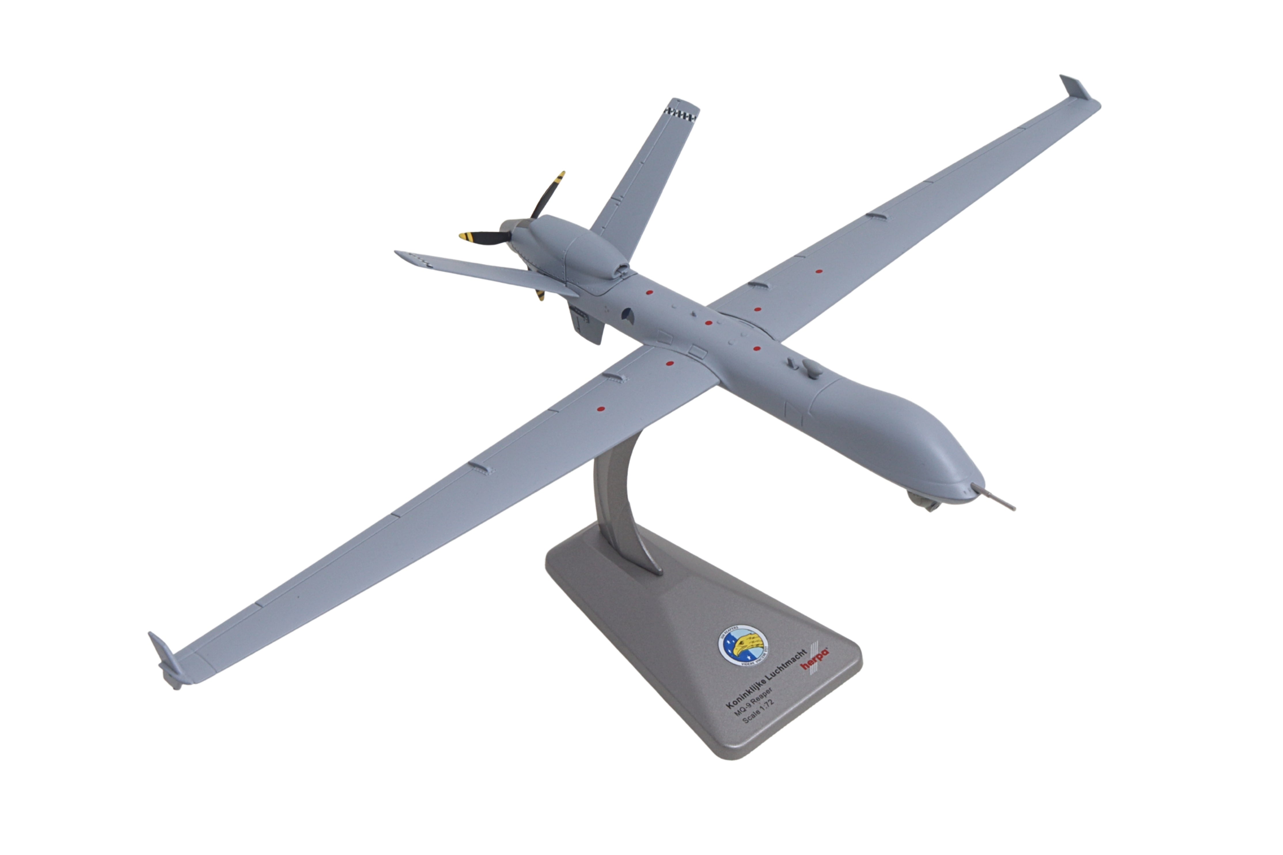 HERPA ROYAL NETHERLANS AIR FORCE MQ9A 1/72 (**)