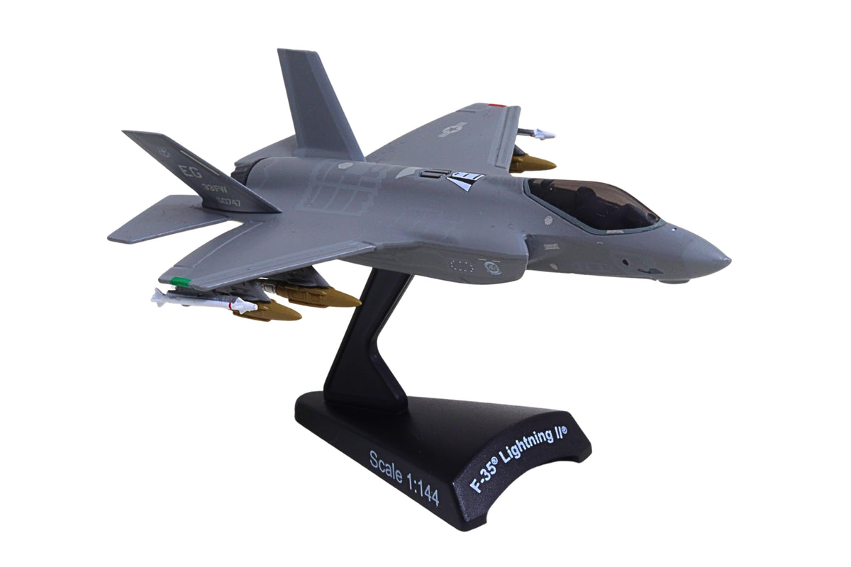 POSTAGE STAMP USAF F-35(A) Lightning II 58th FS 1/144