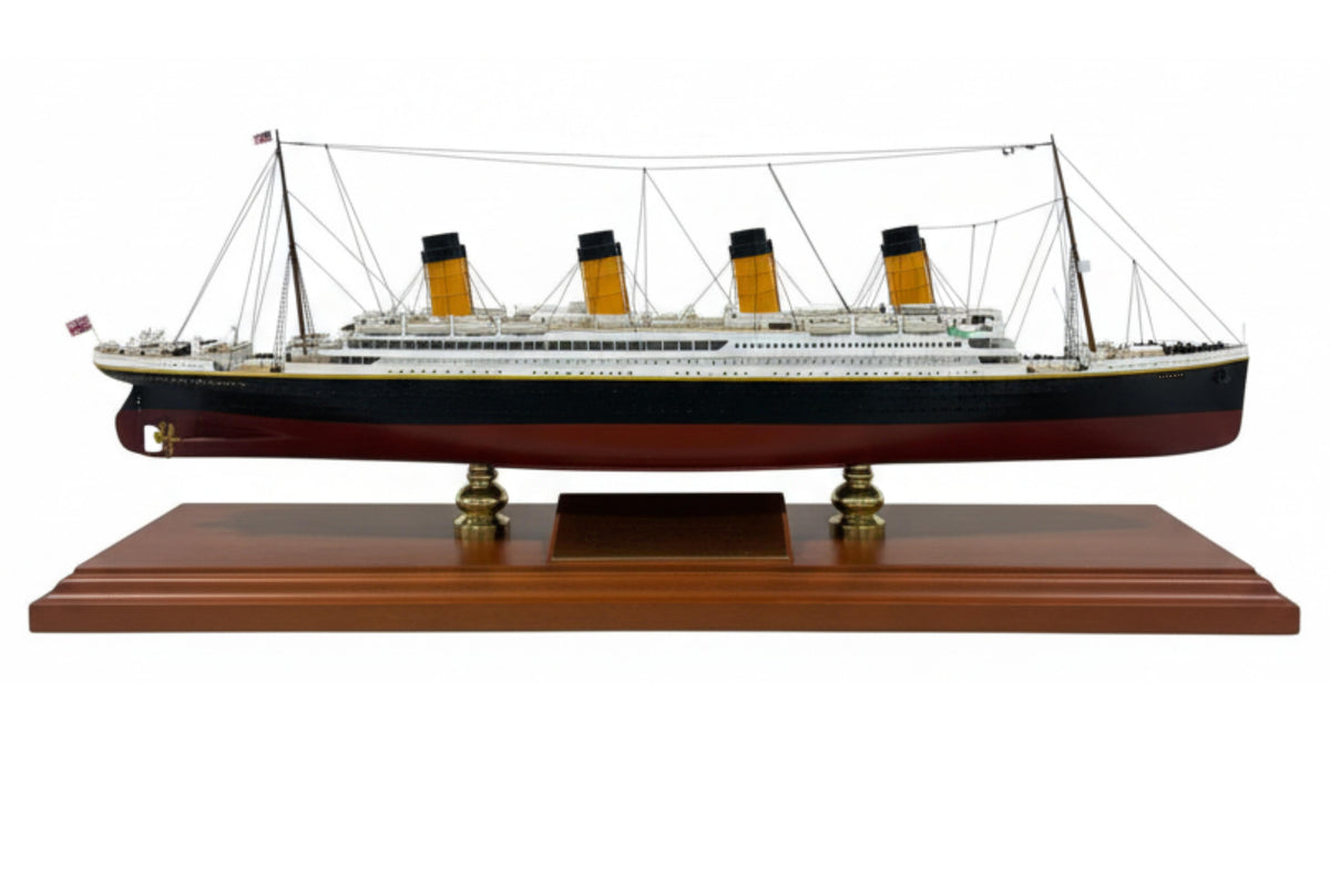 EXEC SER RMS TITANIC 1/500 (**) The Airplane Shop.