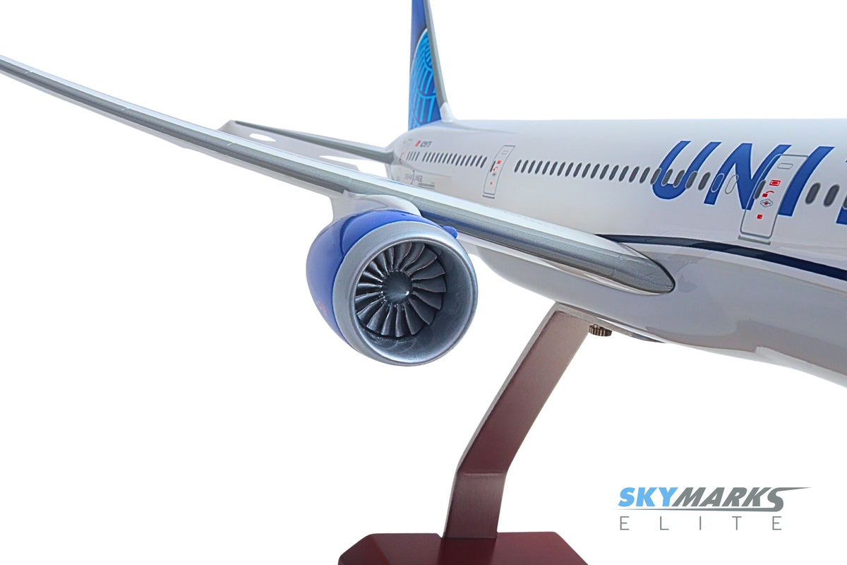 SKYMARKSELITE UNITED 787-9 1/100 The Airplane Shop.