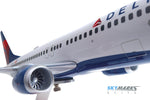 SKYMARKSELITE DELTA 737-800 1/100 The Airplane Shop.