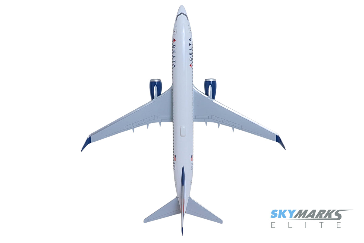 SKYMARKSELITE DELTA 737-800 1/100 The Airplane Shop.