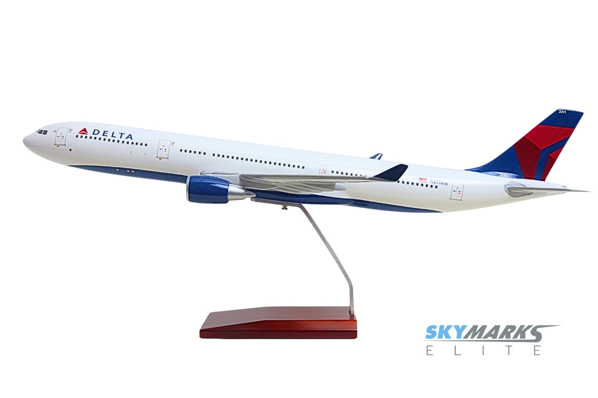 SKYMARKSELITE DELTA A330-300 1/100 The Airplane Shop.