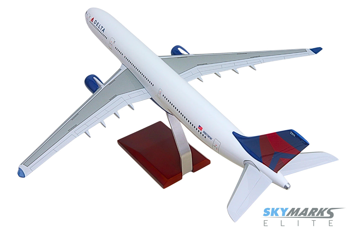 SKYMARKSELITE DELTA A330-300 1/100 The Airplane Shop.