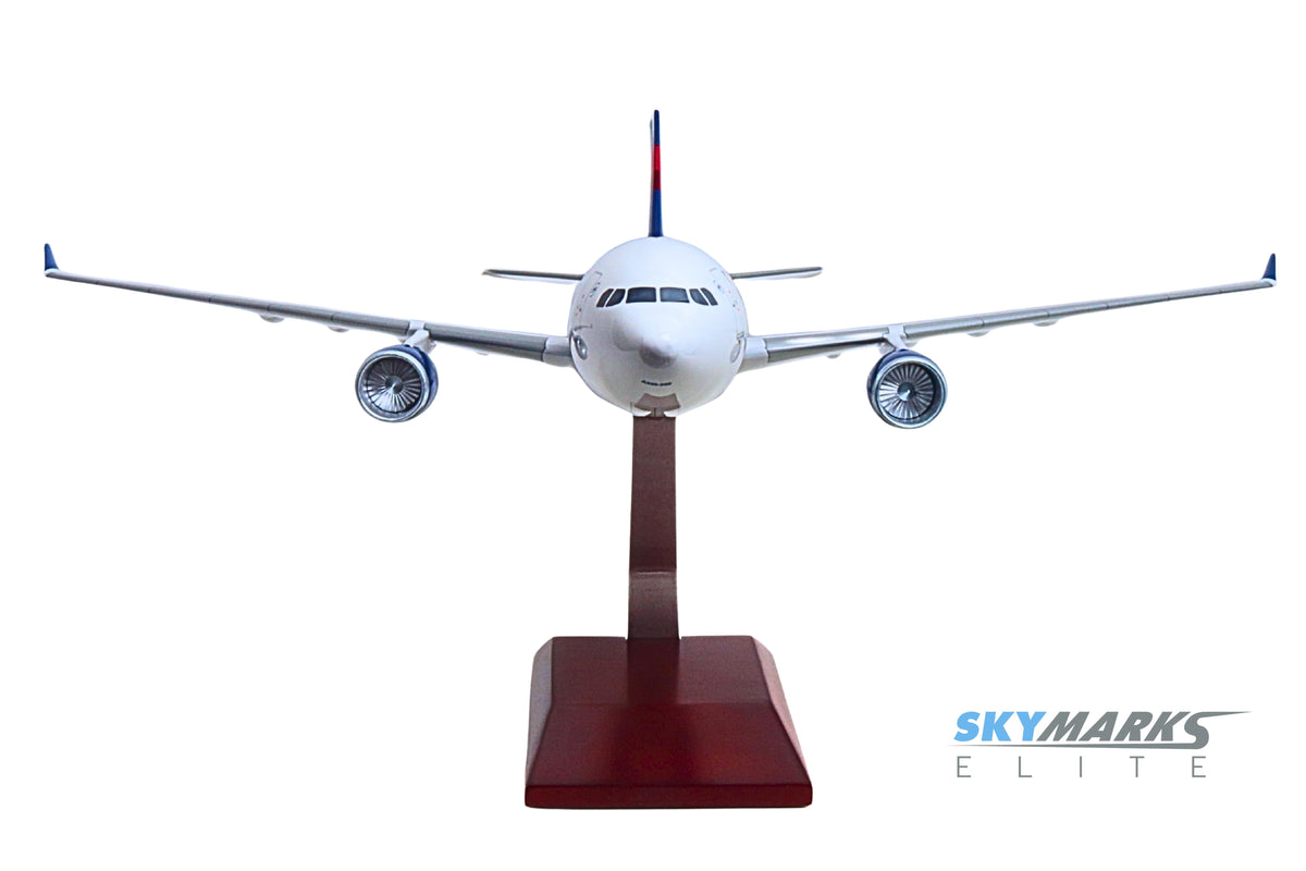 SKYMARKSELITE DELTA A330-300 1/100 The Airplane Shop.