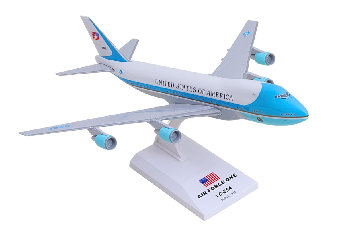 SKYMARKS AIR FORCE ONE VC25/747-200 1/250 The Airplane Shop.