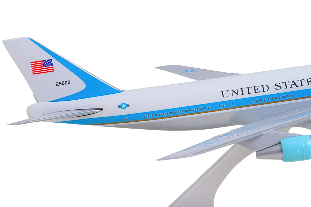 SKYMARKS AIR FORCE ONE VC25/747-200 1/250 The Airplane Shop.