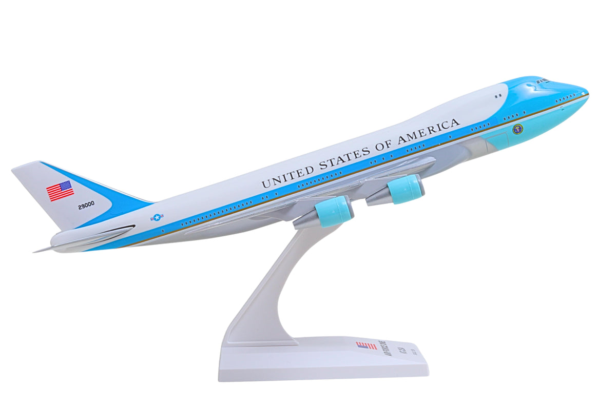 SKYMARKS AIR FORCE ONE VC25/747-200 1/250 The Airplane Shop.