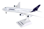 SKYMARKS LUFTHANSA 747-8I 1/200 W/GEAR NEW LIVERY The Airplane Shop.
