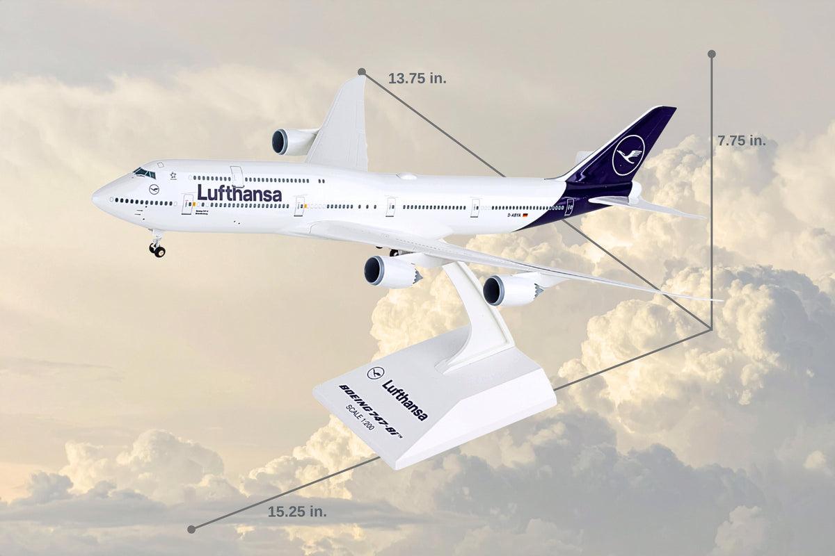 SKYMARKS LUFTHANSA 747-8I 1/200 W/GEAR NEW LIVERY The Airplane Shop.