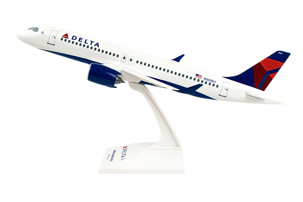 SKYMARKS DELTA A220-300 1/100 REG