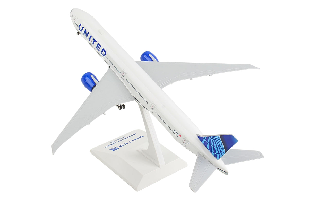 SKYMARKS UNITED 777-300 1/200 W/GEAR 2019 NEW LIVERY The Airplane Shop.